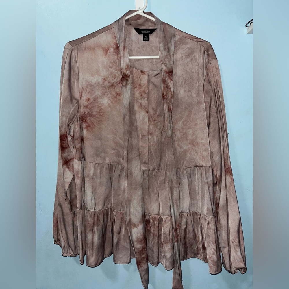 Simply Vera Wang Light Pink Patterned Modest Blouse